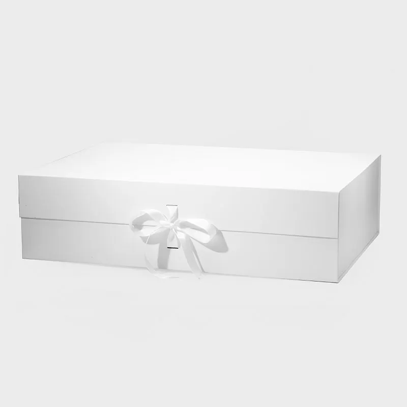 Large Black Magnetic Gift Box with Ribbon - Geotobox