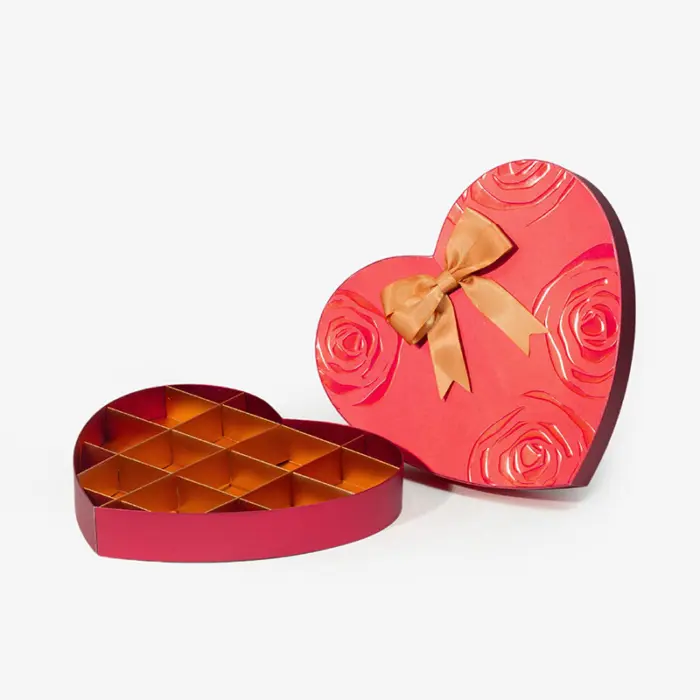 Red Foil Cardboard Heart Shaped Gift Box - Geotobox